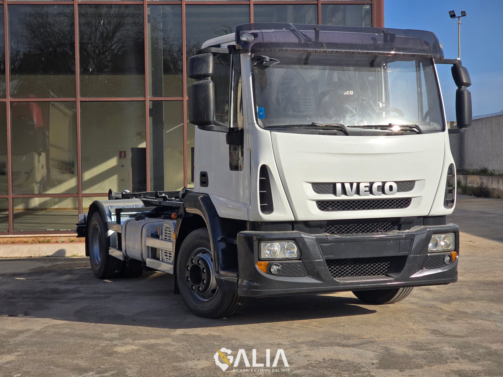 Iveco Eurocargo 140E25 Euro 5 1