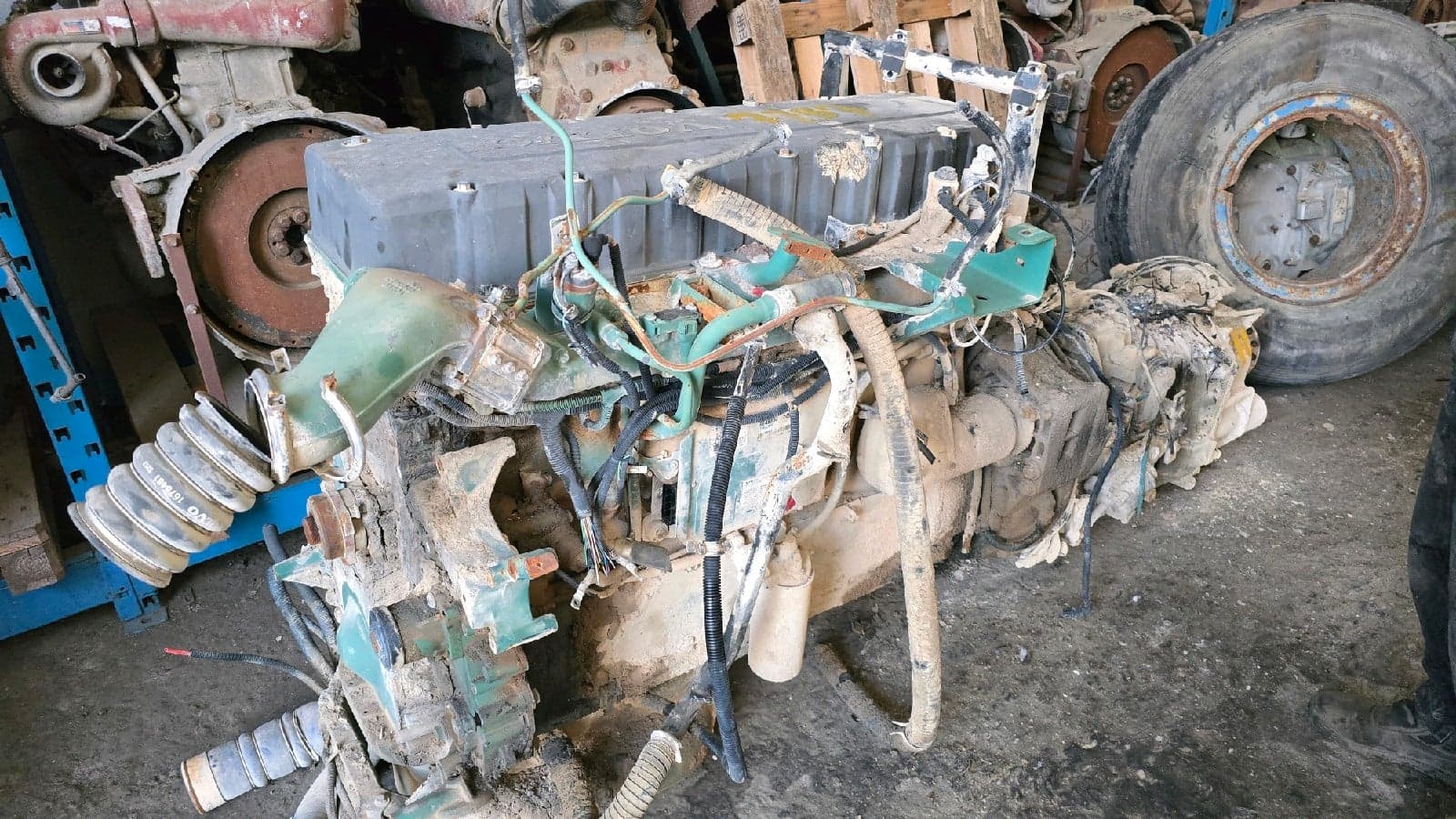 VOLVO 420 - D12A420 - Main