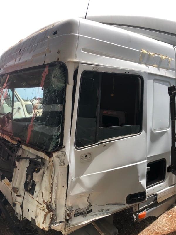 DAF FT XF 105 incidentata - Main