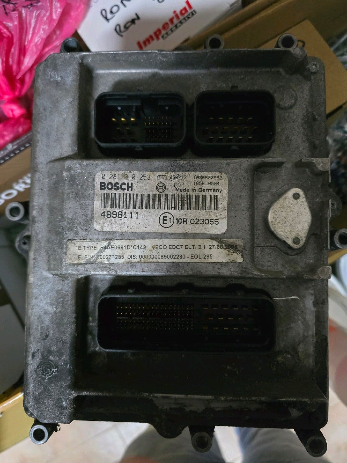 IVECO F4AE0681D - BOSCH 0 281 010 253 - Main