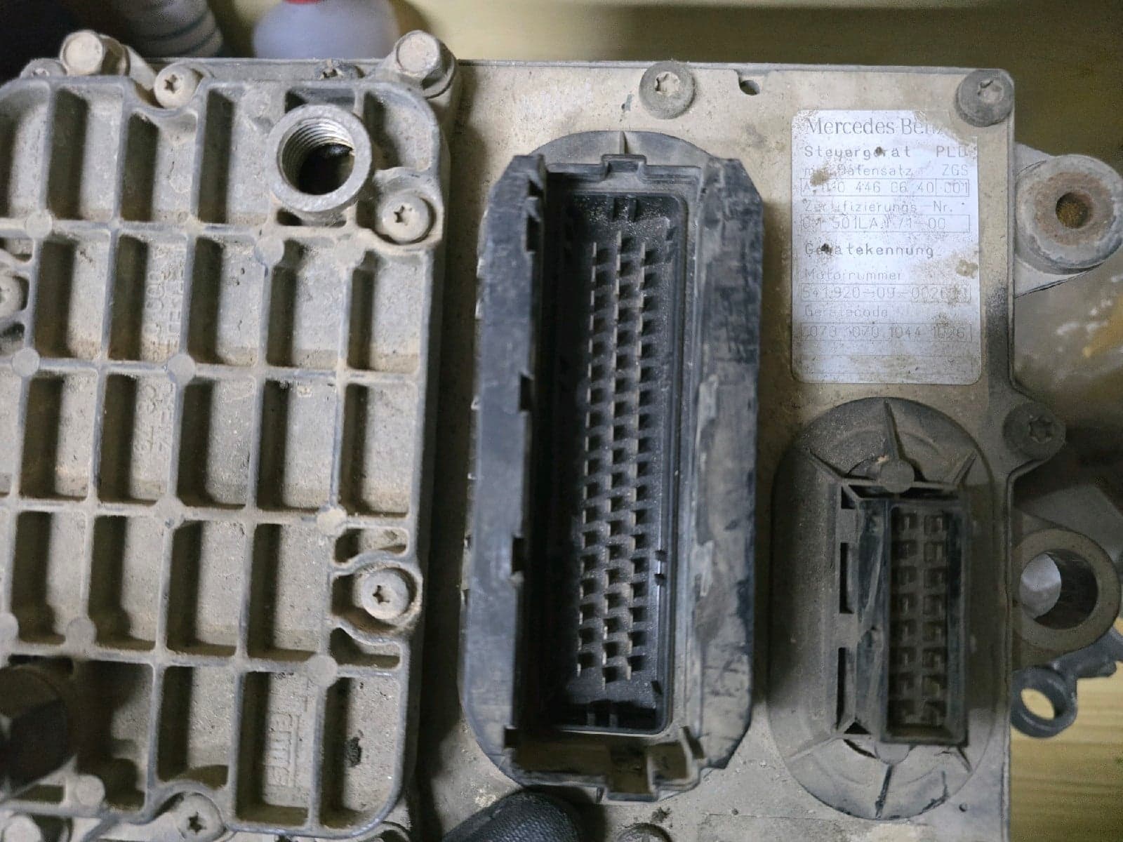 MERCEDES OM501LA II - 000 150 27 79 ZGS 001 - Main