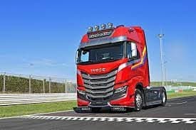 IN CIRCOLAZIONE IL NUOVO IVECO S-WAY A GUIDA AUTONOMA: CARATTERISTICHE E PRESTAZIONI