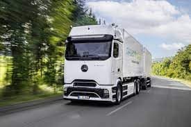 IN ARRIVO IL NUOVO TRUCK ELETTRICO E-ACTROS 600 PER IL TRASPORTO A LUNGO RAGGIO