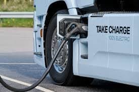 LA SCANIA SI AVVICINA ALLA RICARICA MEGAWATT