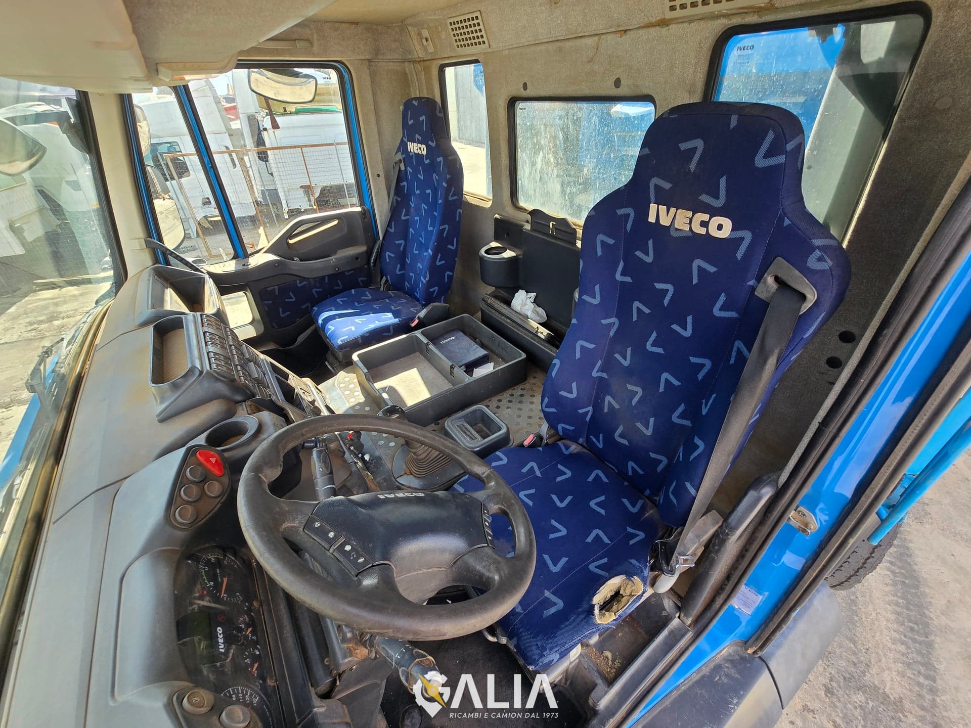 Iveco Eurotrakker AD410T45 E5 - 13