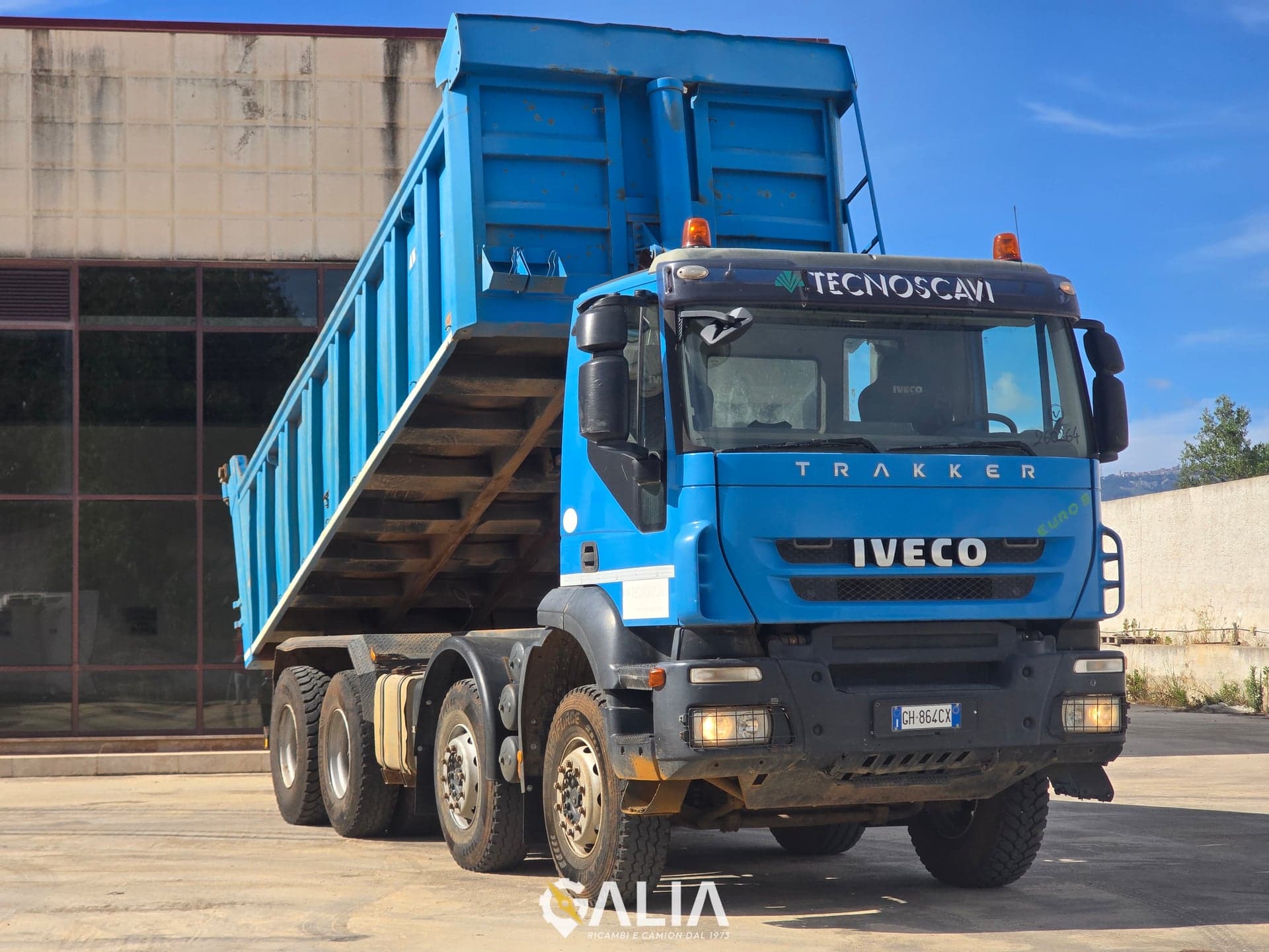 Iveco Eurotrakker AD410T45 E5 - 5