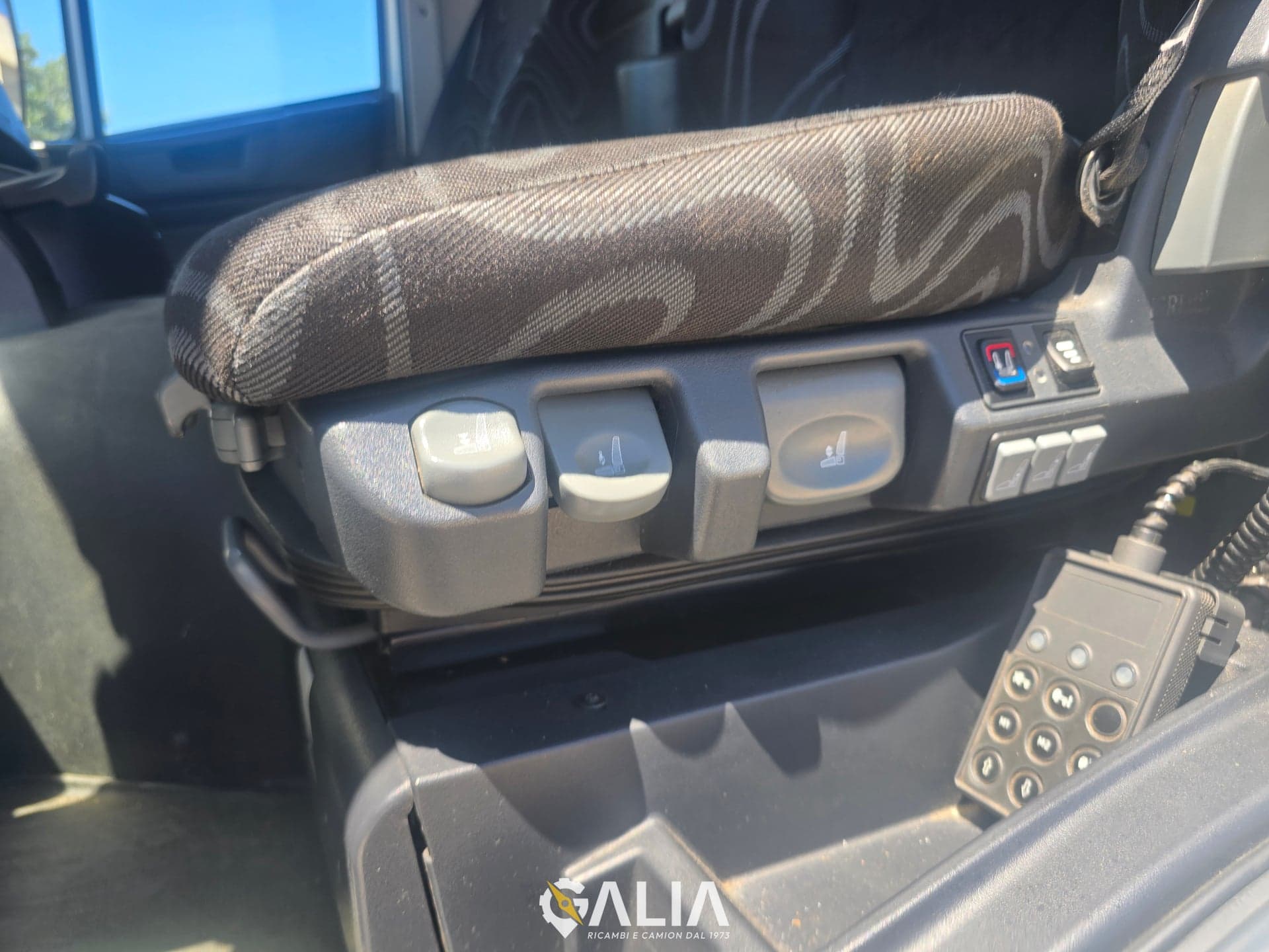 Iveco Stralis AD190S31 Euro 6 - 10
