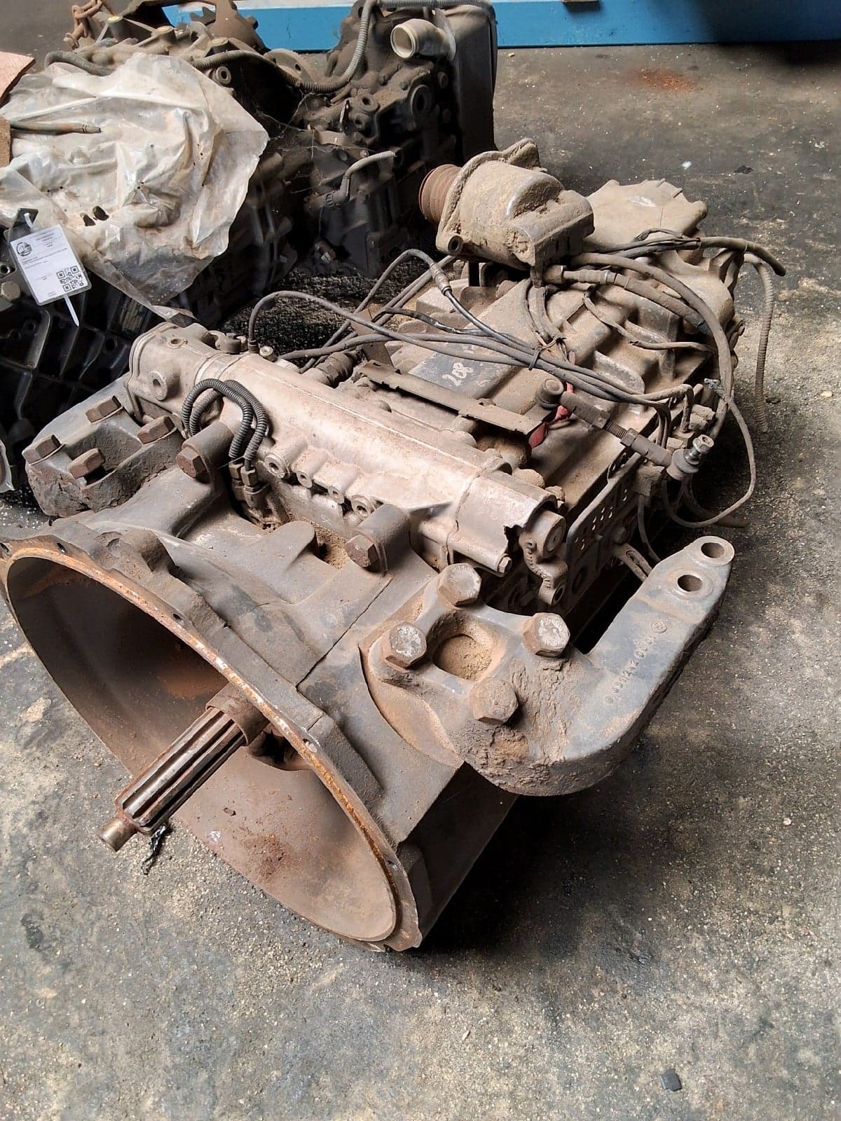 MERCEDES G210-16 - Main