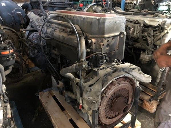 RENAULT MAGNUM DXI12 480 EC01 - Main