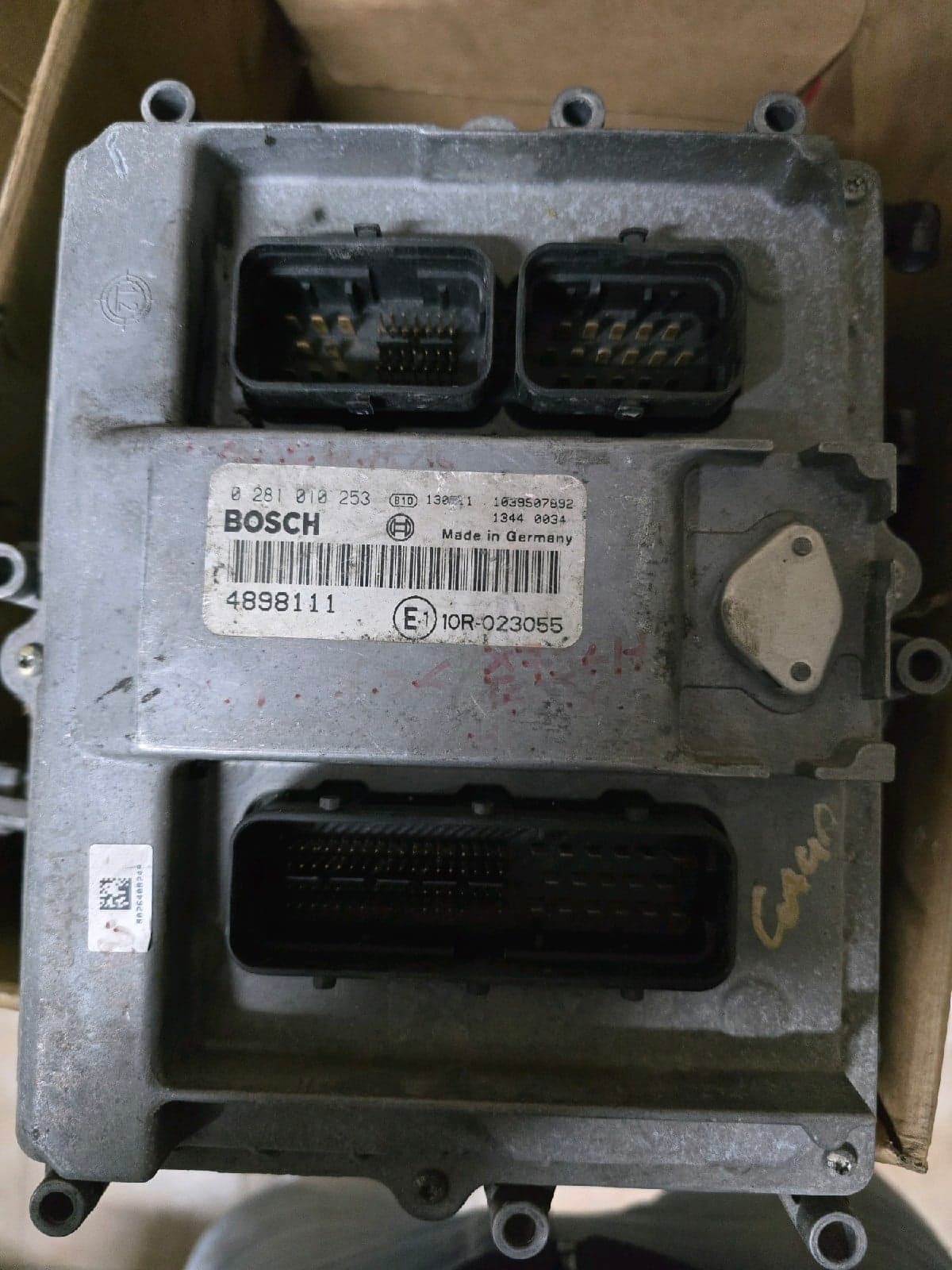 BOSCH 0 281 010 253 - Main