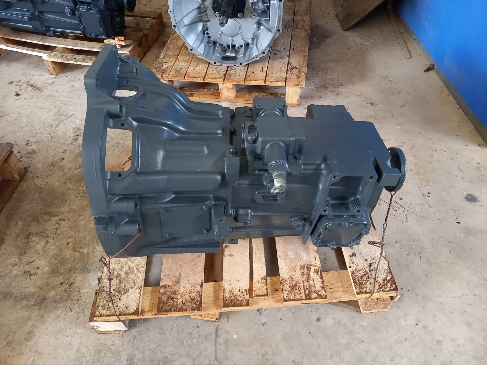 IVECO 2855.6 - REVISIONATO - Main