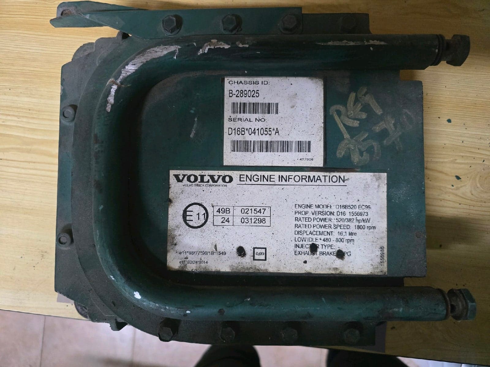 Volvo D16B520 - 20412507 P01 - Main