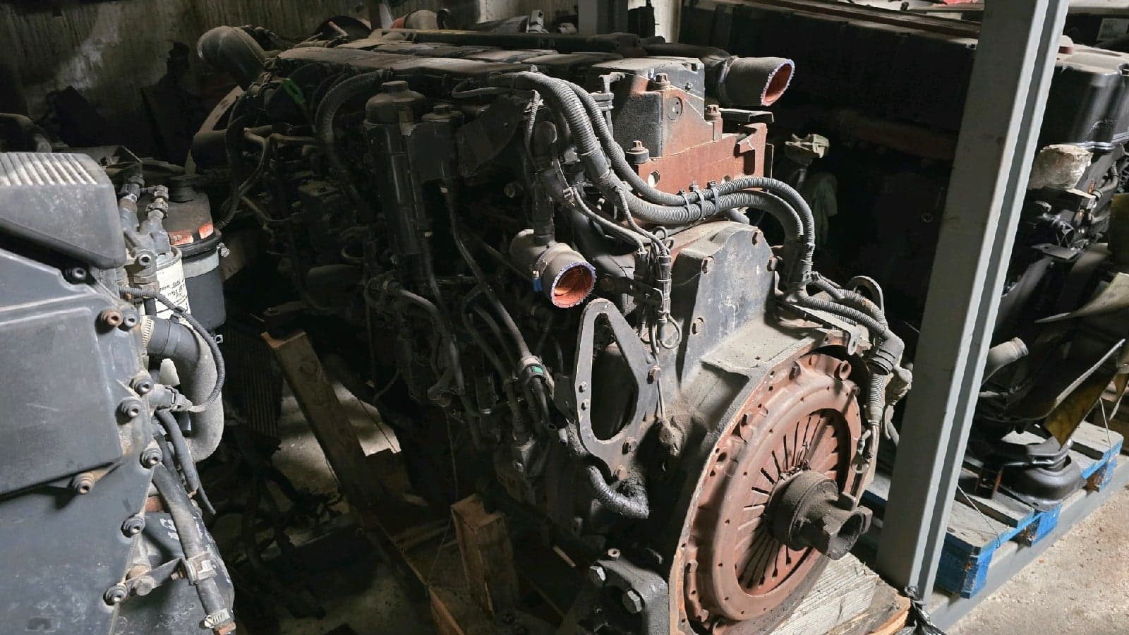 MAN D2876LF12 - Main