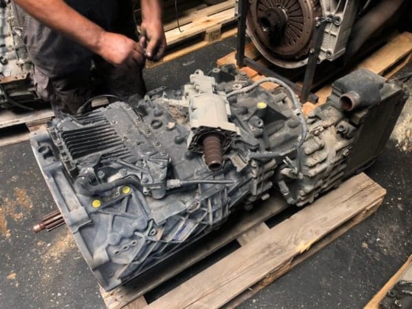 MAN TGA ZF 12AS2331TD CON INTARDER - Main