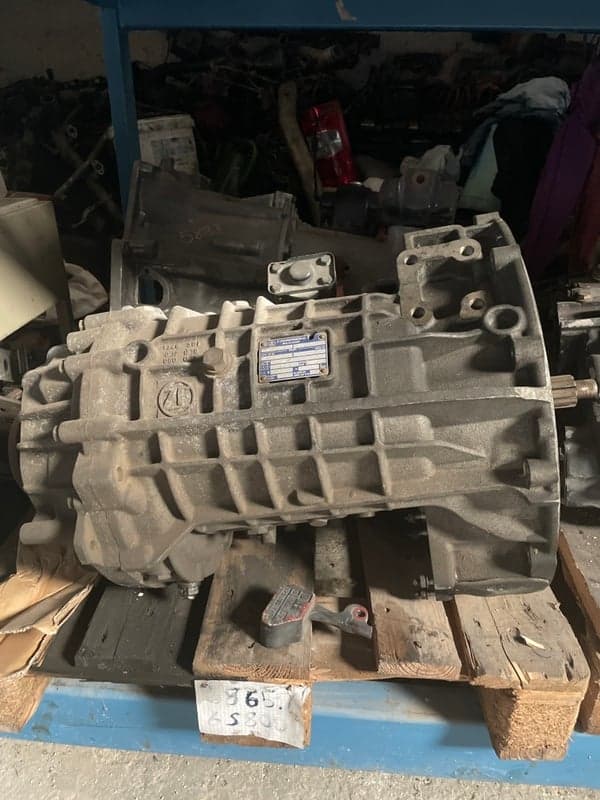 IVECO 160E25 - ECOLITE 6S800TO - Main