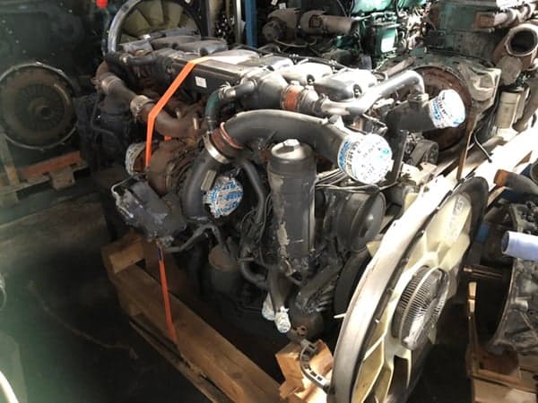 SCANIA DC13125 R490 E6 - Main