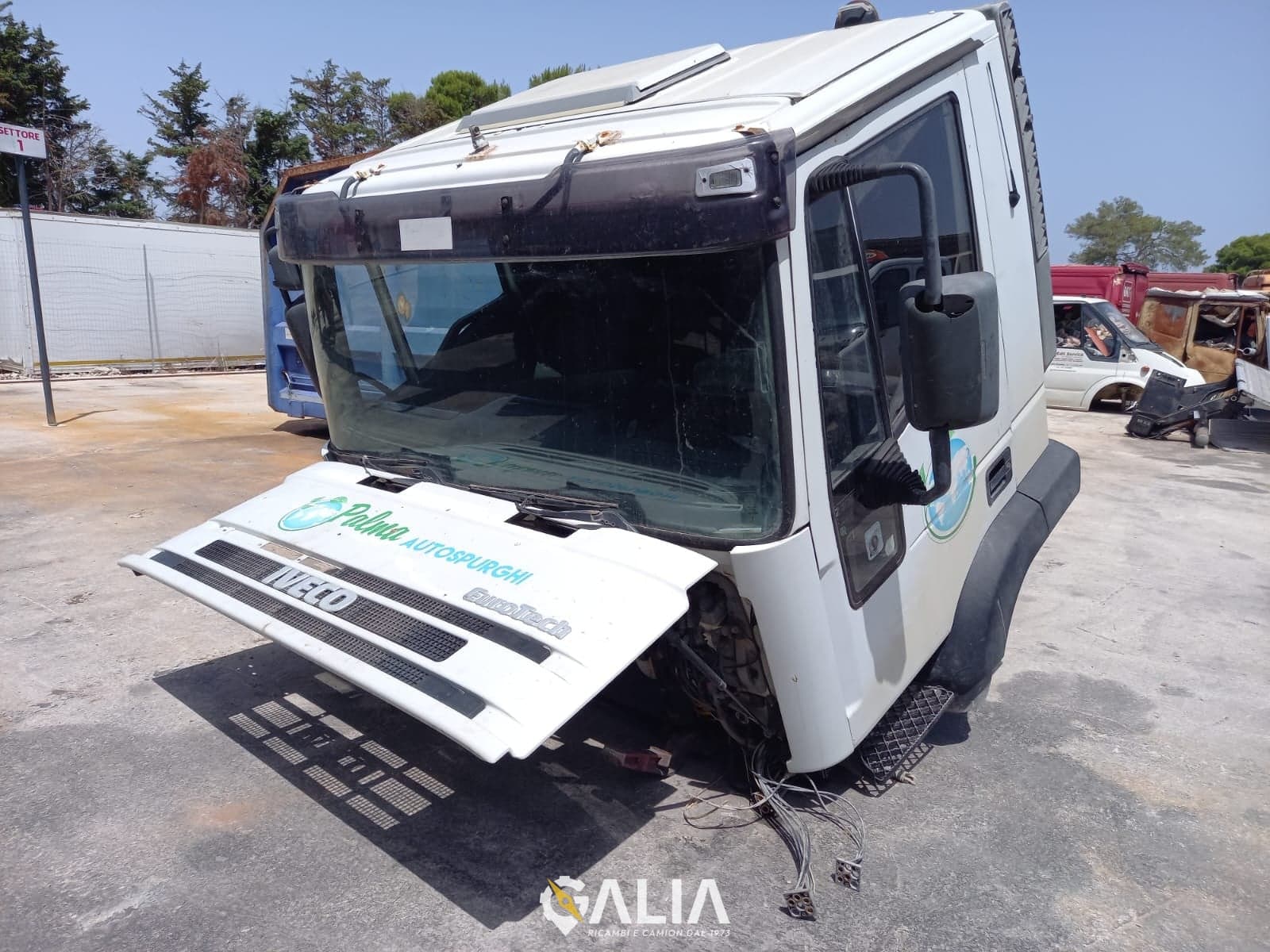 IVECO EUROTECH 240E38 - Main
